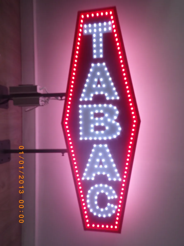 ENSEIGNE LUMINEUSE “TABAC” LED DOUBLE FACE EXTÉRIEURE 110X40CM