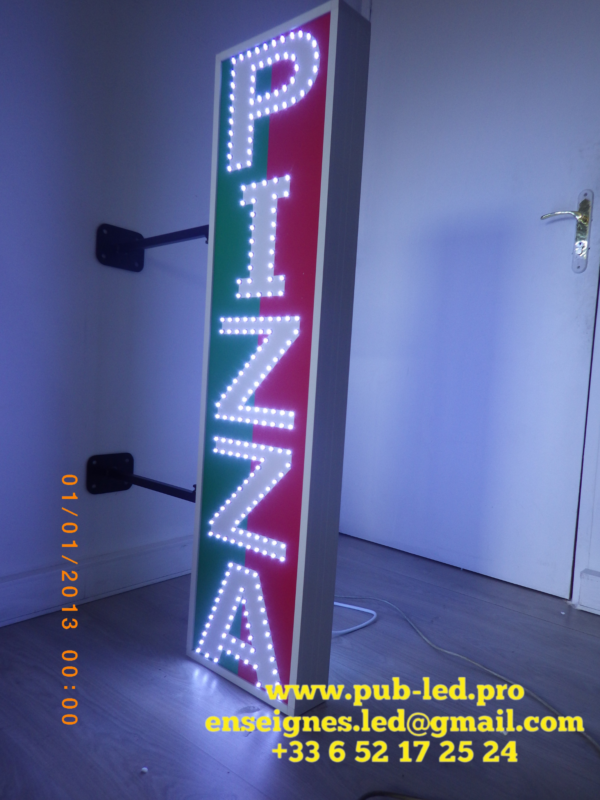 PANNEAU PUBLICITAIRE LED RECTO-VERSO PIZZA POUR EXTÉRIEUR 130X33cm