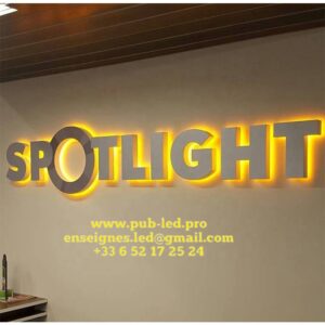 LETTRES BOITIERS 3D LED “SPOTLIGHT” ENSEIGNE 40CM AVEC TRANSFO 400W