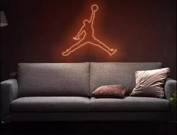 ENSEIGNE LUMINEUSE NÉON FLEX PERSONNALISÉE "BASKETBALL" 30x30 cm, COULEURS AU CHOIX – Image 3