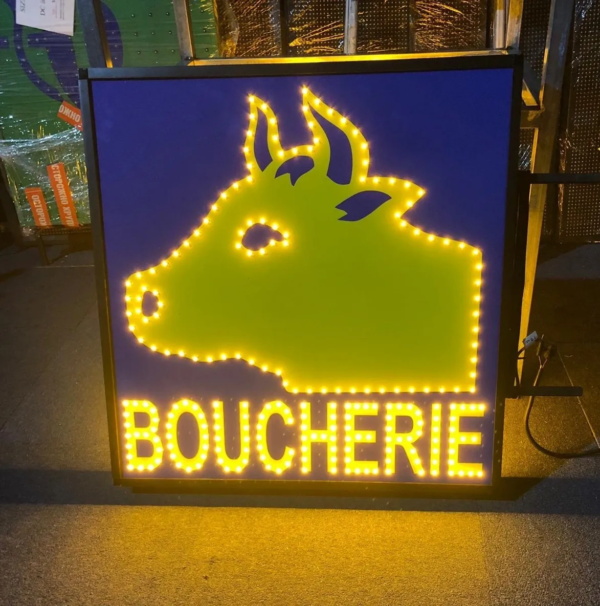PANNEAU PUBLICITAIRE LED RECTO-VERSO BOUCHERIE POUR EXTÉRIEUR 70x70cm – Image 2