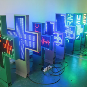 CROIX DE PHARMACIE 2 FACES LED MULTICOULEUR AVEC ANIMATION ET TÉLÉCOMMANDE PRÊT À INSTALLER 100x100cm
