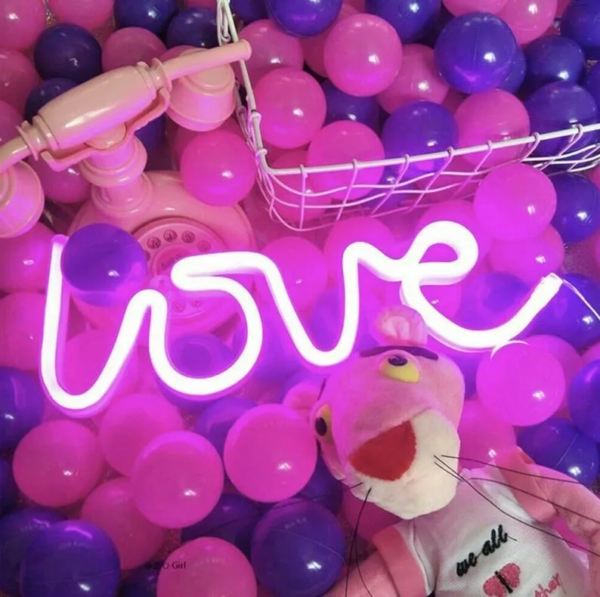 ENSEIGNE LUMINEUSE "LOVE" NÉON FLEX PERSONNALISÉE, CHOIX DE POLICE ET COULEUR, 25x10 cm – Image 3
