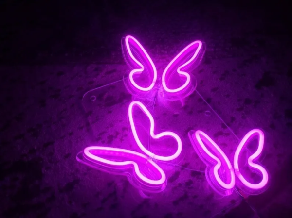 ENSEIGNE LUMINEUSE "PAPILLON" NÉON FLEX PERSONNALISÉE, CHOIX DE TAILLE ET COULEUR, de 56 à 107 cm