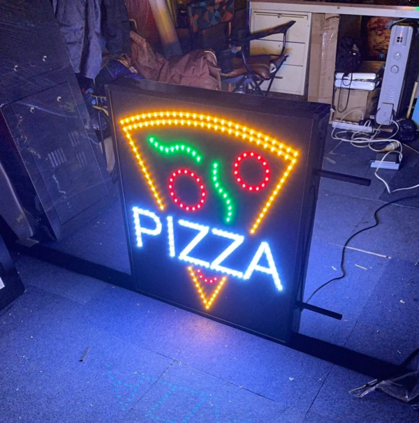 ENSEIGNE COMMERCIALE LED DOUBLE FACE “PIZZA” ANIMÉE POUR RESTAURANT 70×70 cm – Image 4
