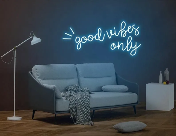 ENSEIGNE LUMINEUSE NÉON "GOOD VIBES ONLY" FLEX PERSONNALISÉE, CHOIX DE POLICE ET COULEUR