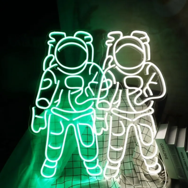 ENSEIGNE LUMINEUSE "ASTRONAUTE" NÉON FLEX PERSONNALISÉE, CHOIX DE TAILLE ET COULEUR, 75cm, 90 cm, 105 cm – Image 4