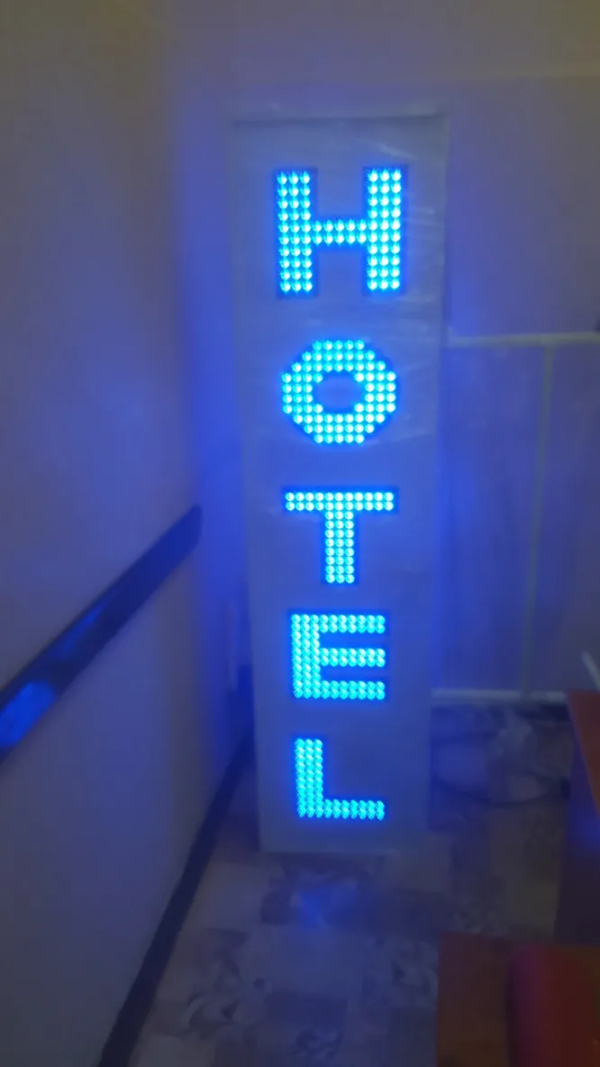 ENSEIGNE LUMINEUSE “HOTEL” LED DOUBLE FACE EXTÉRIEURE 150X40CM – Image 3