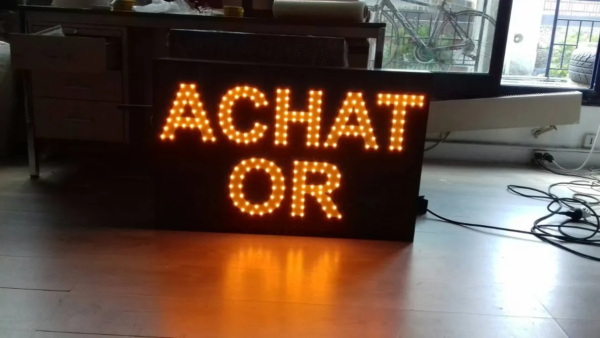 PANNEAU PUBLICITAIRE LED RECTO-VERSO ACHAT OR POUR EXTÉRIEUR 90x70cm