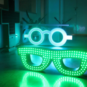ENSEIGNE LUMINEUSE LED "LUNETTES" AVEC DOUBLE FACES ET ANIMATION 110X40cm