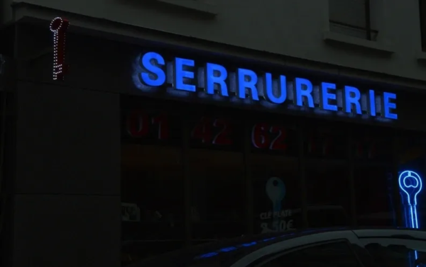 ENSEIGNE LUMINEUSE LETTRES 3D "SERRURERIE" 40CM – ALIMENTATION 400W – Image 2