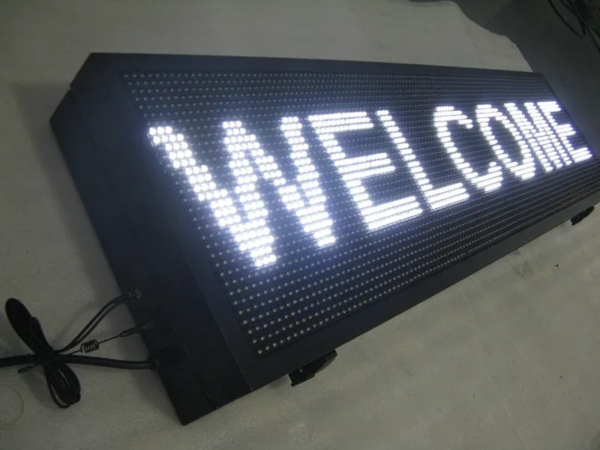 PANNEAU AFFICHAGE LED DOUBLE FACE EXTÉRIEUR 20X100 CM AVEC ANIMATIONS